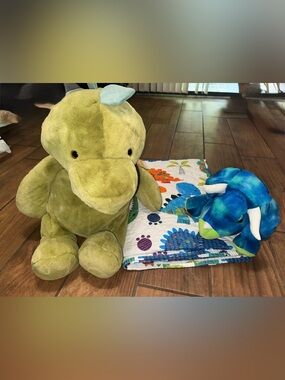 Dinosaur twin comforter Plushie bundle